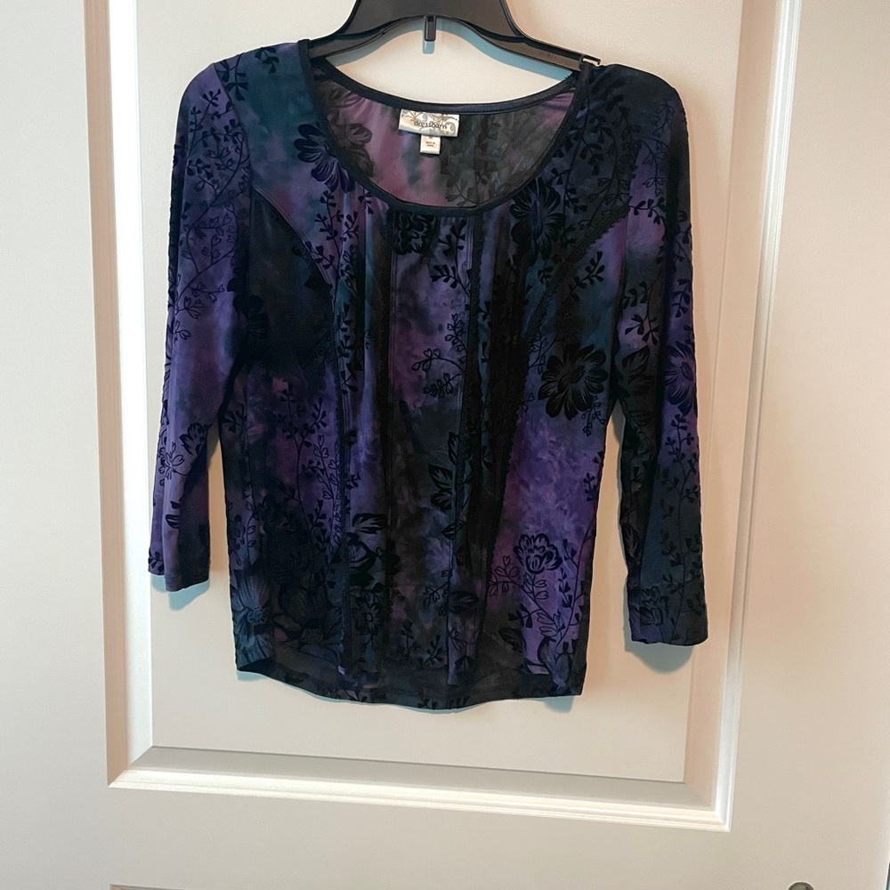 90s Vintage Dressbarn Purple and Black Floral Whimsiogth Baby Tee Top